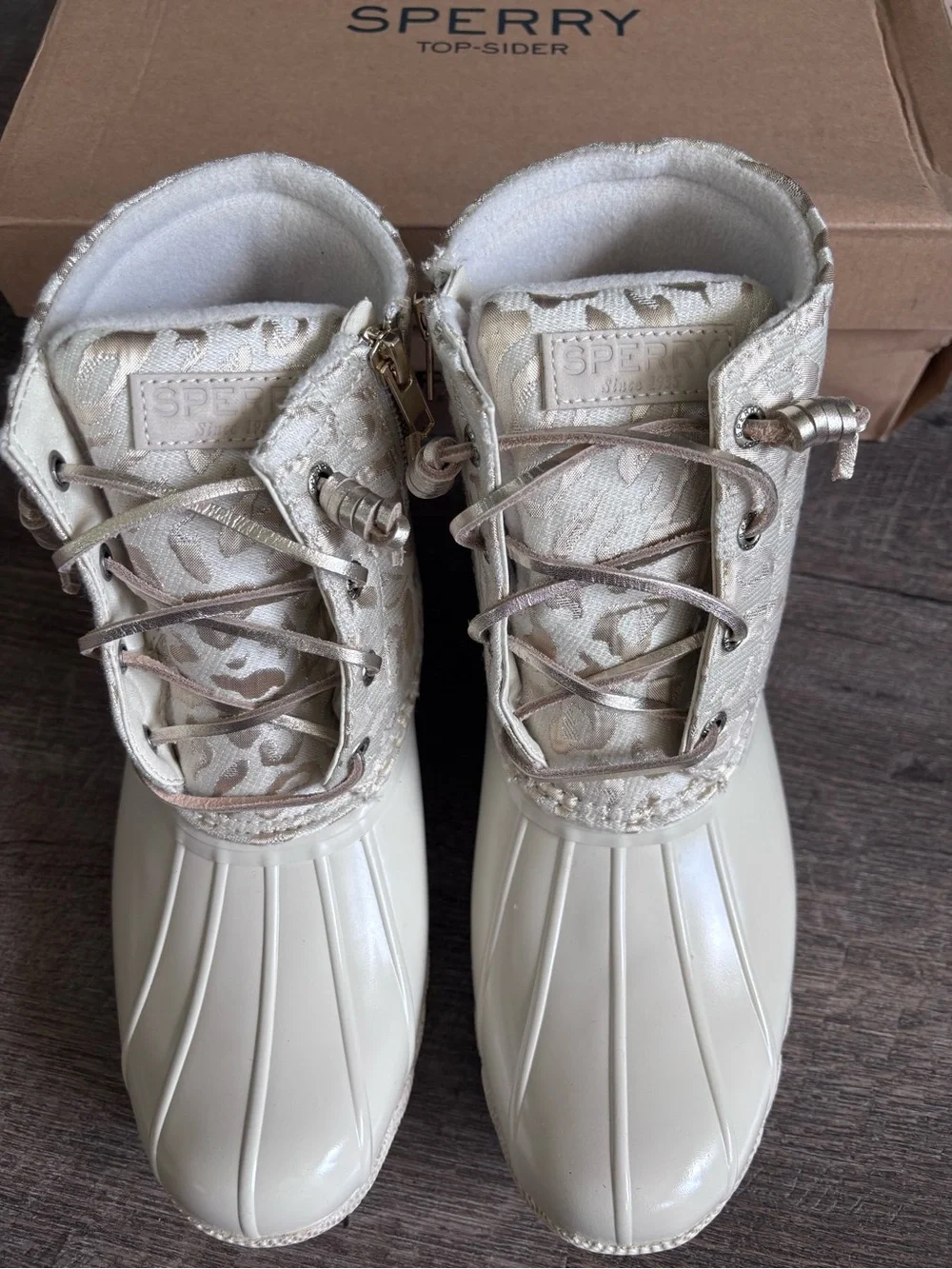 Sperry waterproof cream